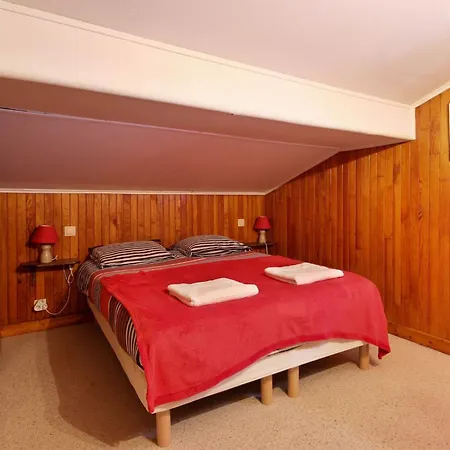 The Historic Les Allognes Mont-blanc Views Chalet